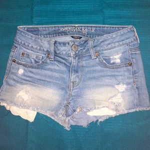 AMERICAN EAGLE OUTFITTERS JEAN SHORTS